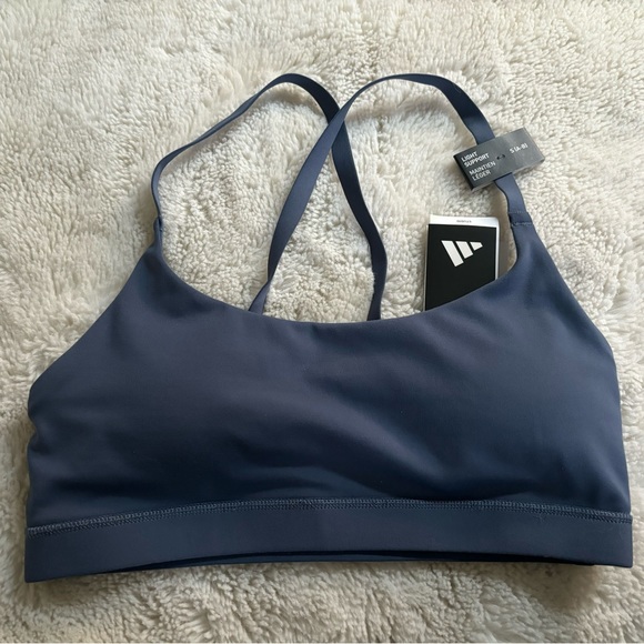 Adidas sports bra size small - Picture 1 of 3